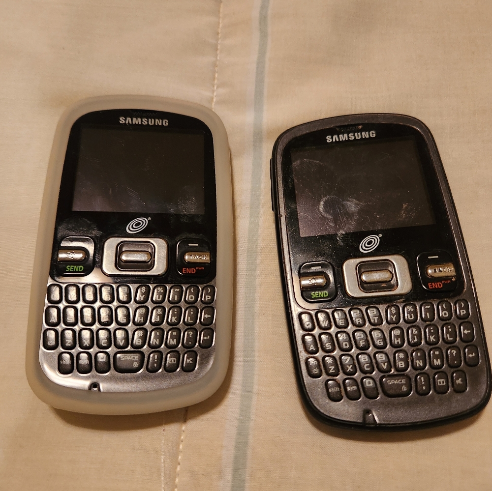 Blackberry ,Samsung 2 cell phones